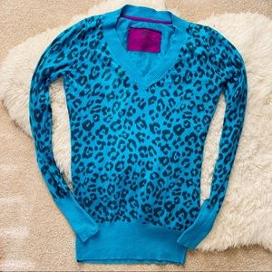 NOLLIE women's black and aqua blue cheetah leopard v-neck sweater cardigan